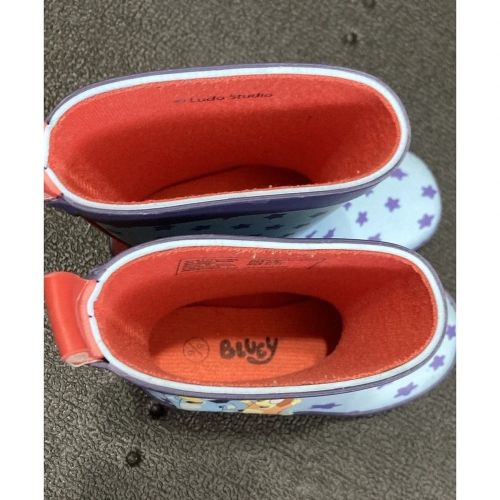 Bluey Toddler Rain Boots Size 5/6 Kids Waterproof Rubber Wellies Balloon